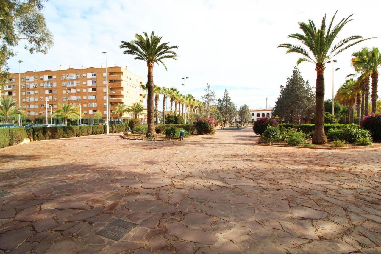 Global Properties, Los Claveles - Practico Apartamento Con Wifi En Sagunto Exteriér fotografie